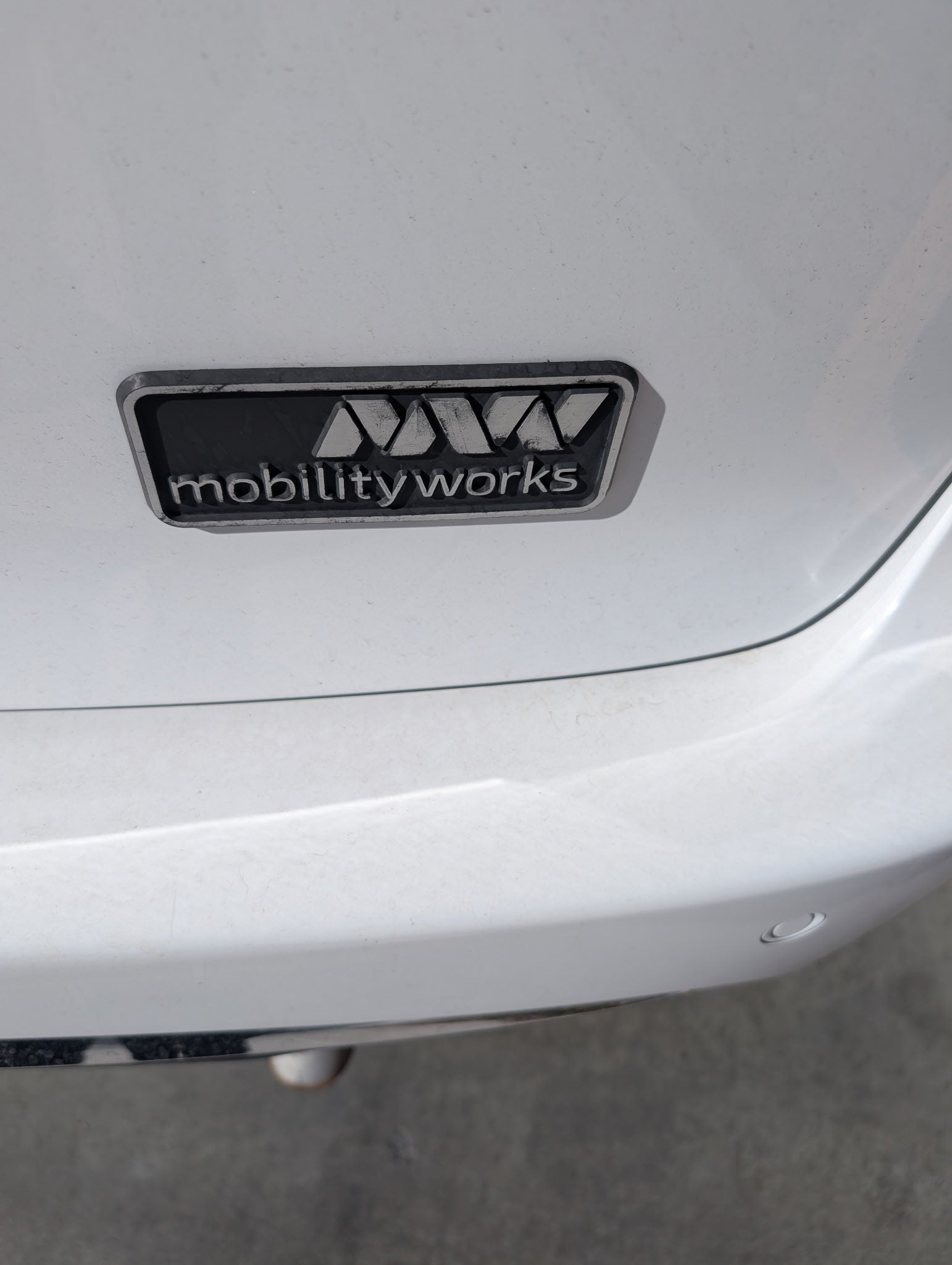 2017 Chrysler Pacifica Touring-L Plus Mobility Minivan-3